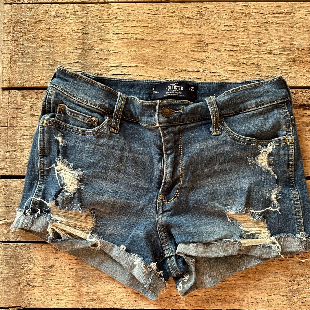Hollister mid rise 3" stretch denim shorts